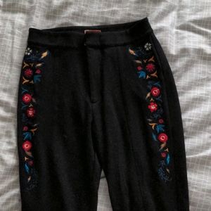Black floral mod cloth pants